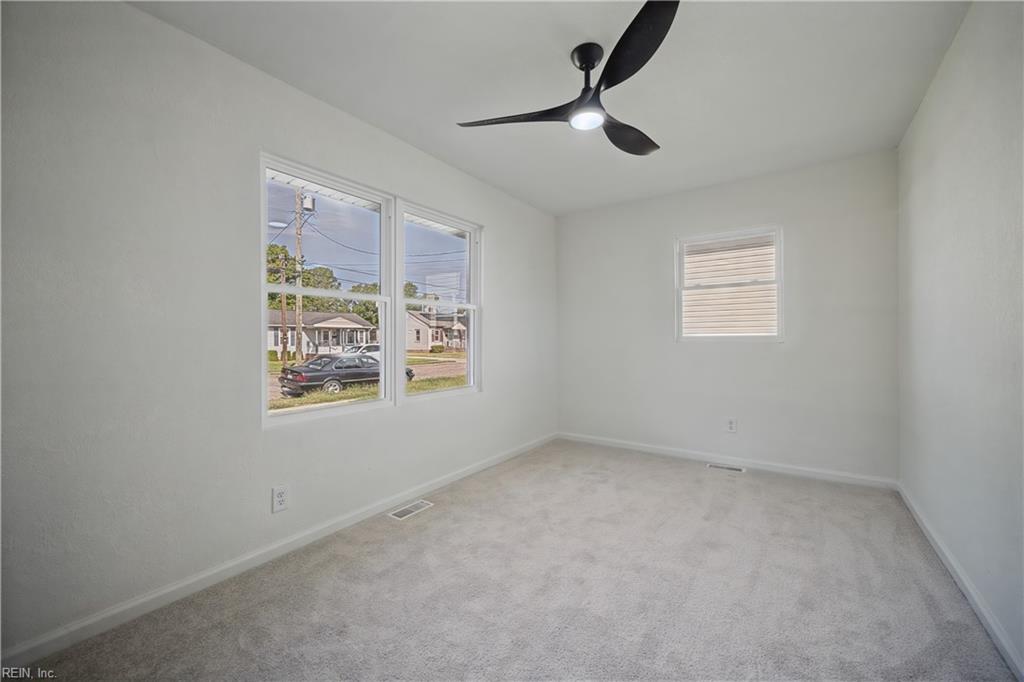 209 Ivey St Property Photo 29