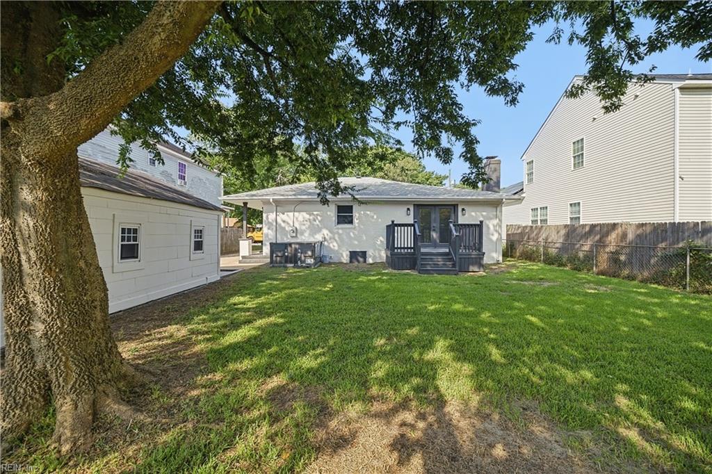 209 Ivey St Property Photo 44