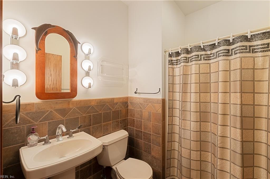 701 Colony Trl Property Photo 30