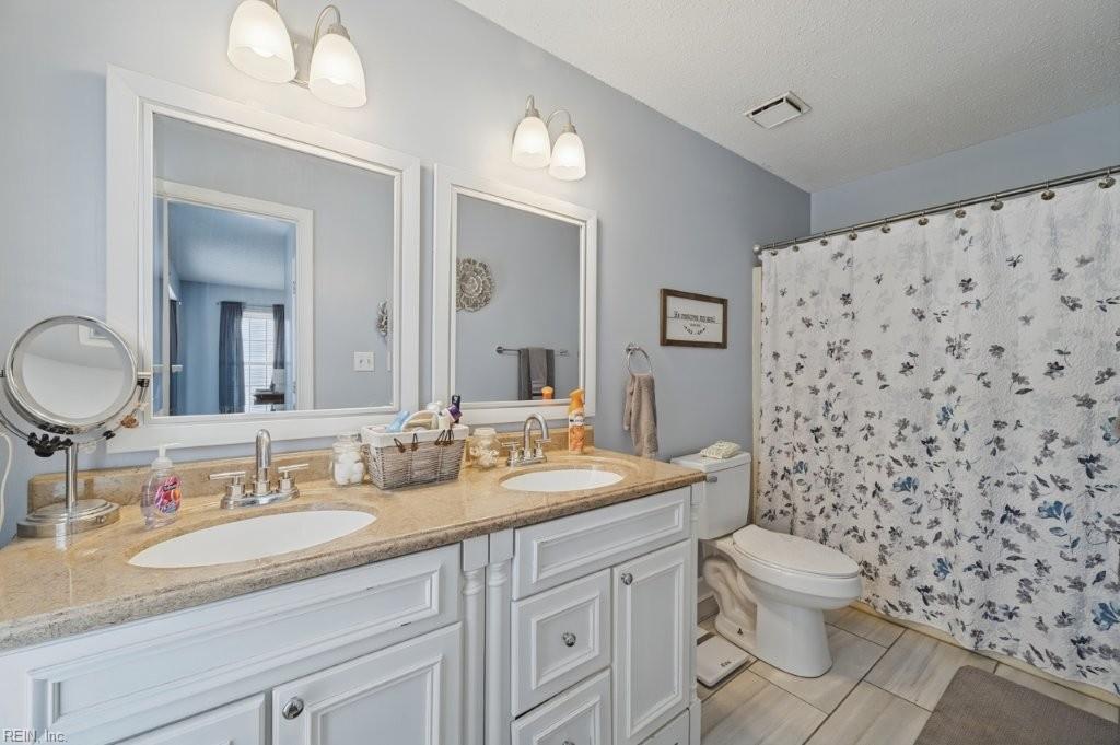 220 Dunn Cir Property Photo 29
