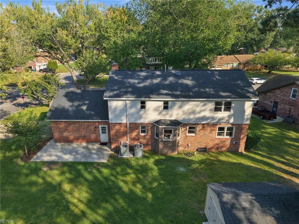 957 Edwin Dr Property Photo 45