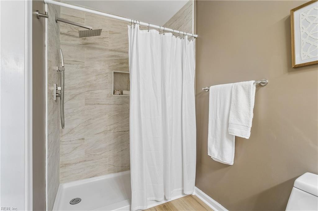 202 Woodhaven Rd Property Photo 13