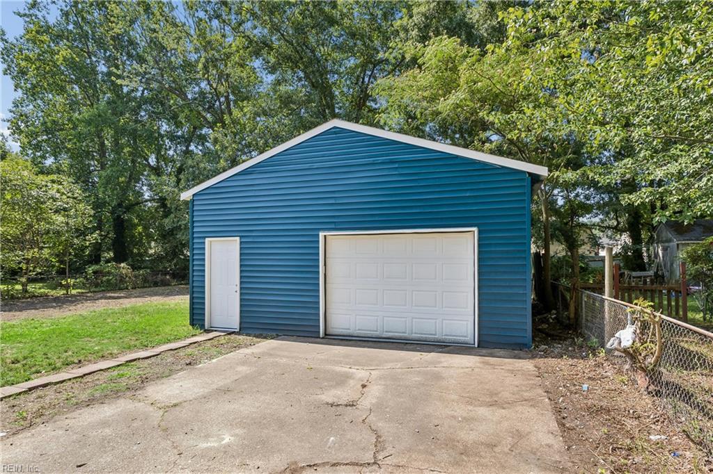 202 Woodhaven Rd Property Photo 20