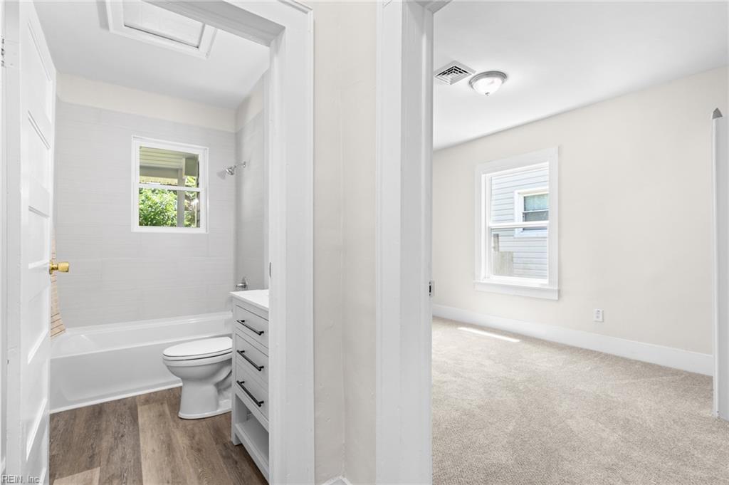 146 Pine St Property Photo 20