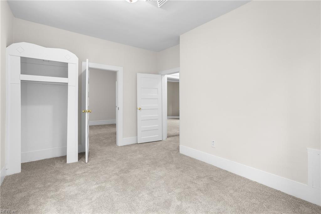 146 Pine St Property Photo 22