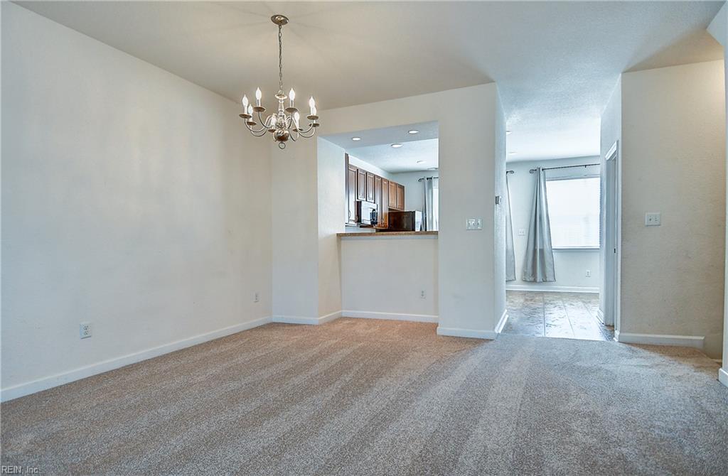 257 Feldspar St Property Photo 9