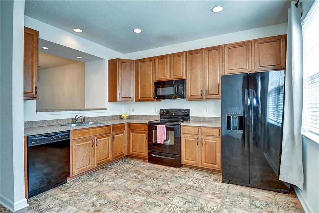 257 Feldspar St Property Photo 11