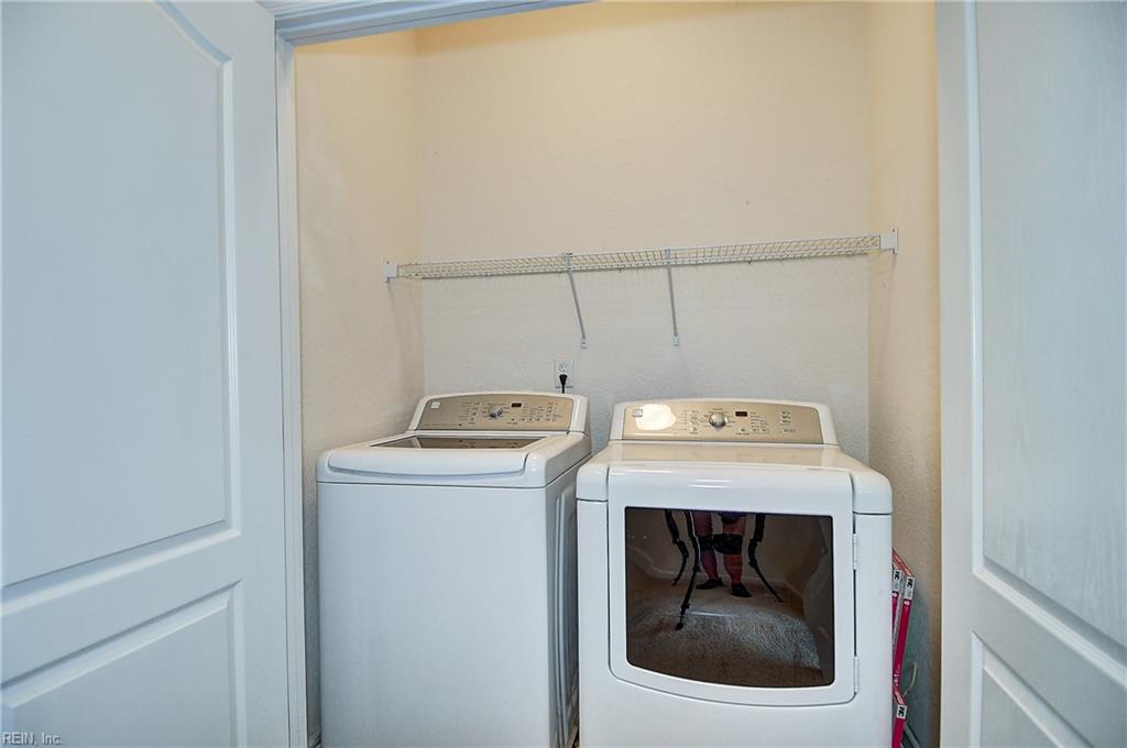 257 Feldspar St Property Photo 33