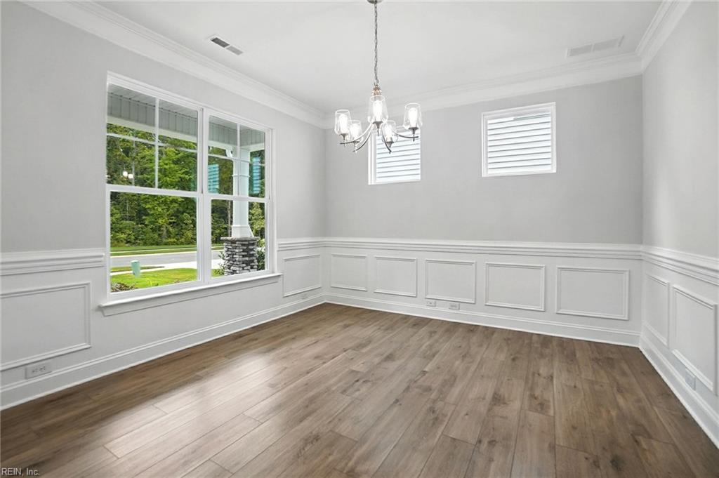 Mm Raleigh Property Photo 10