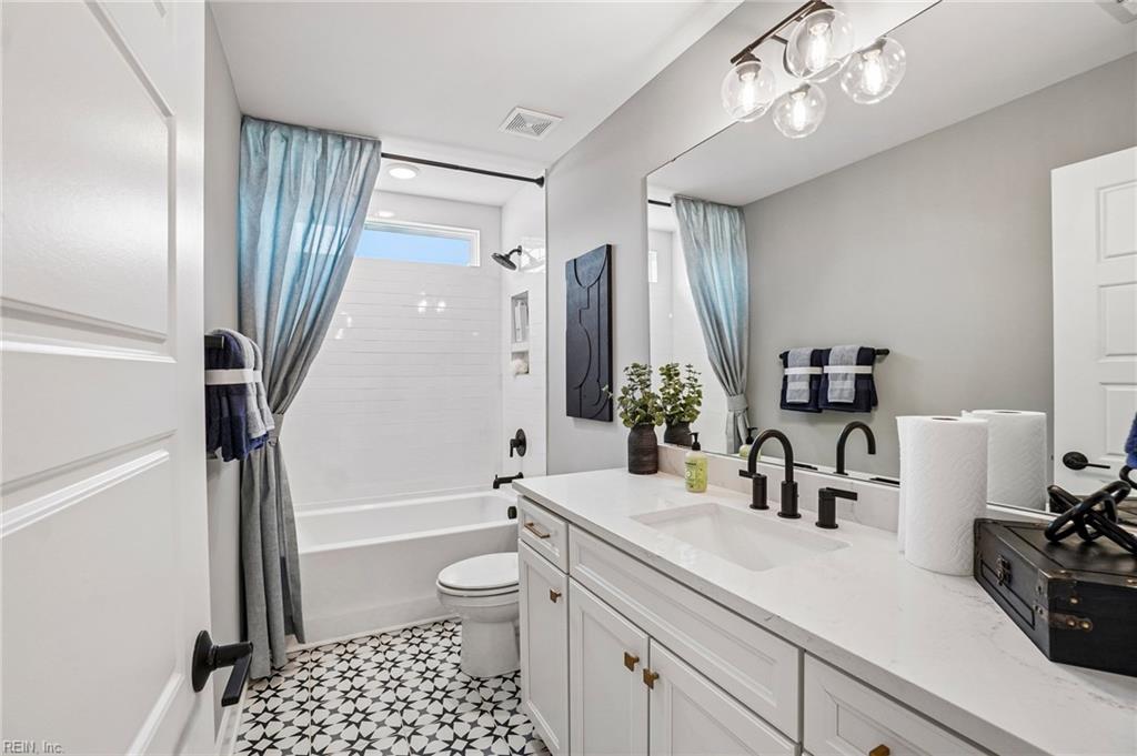 Mm Raleigh Property Photo 22