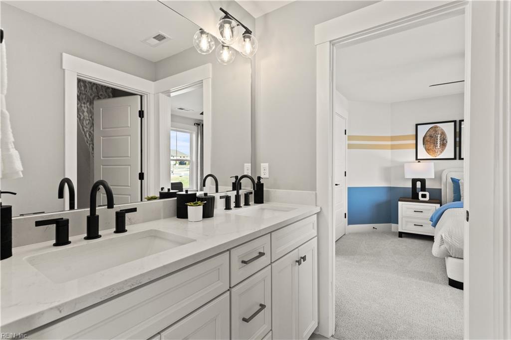 Mm Raleigh Property Photo 26