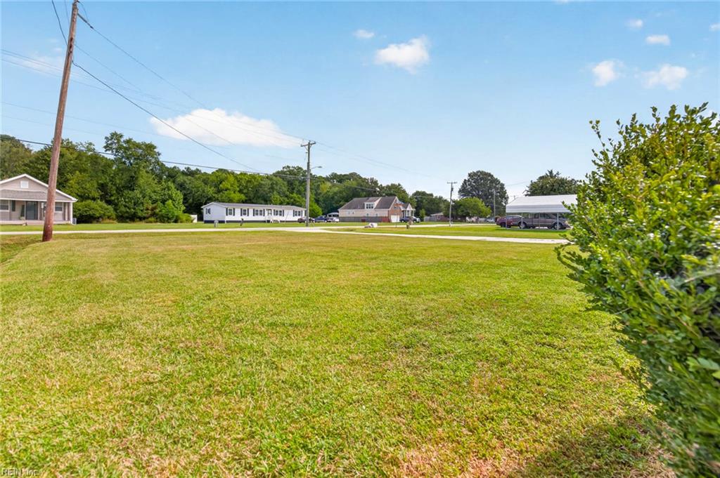 1085 Bells Mill Rd Property Photo 8
