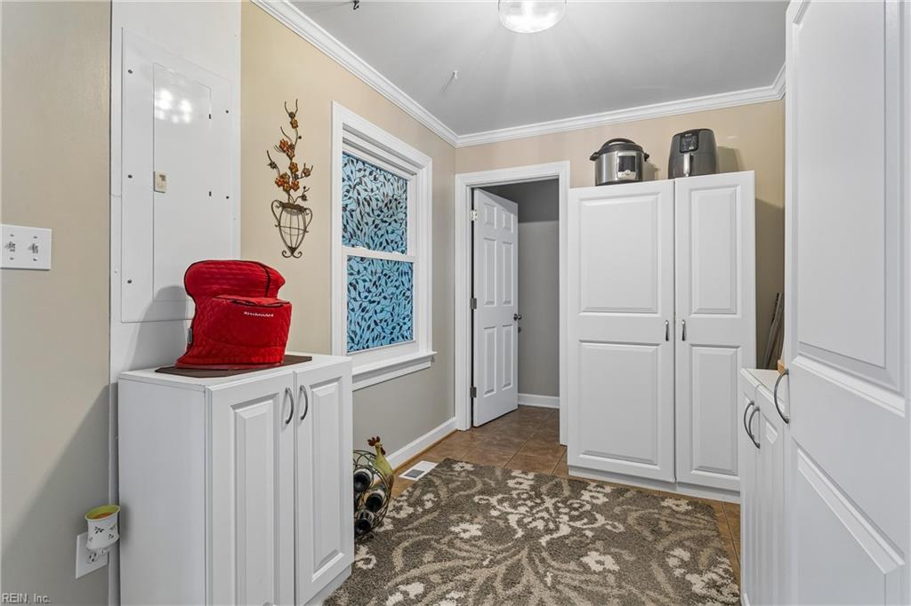 1705 Beach Rd Property Photo 12