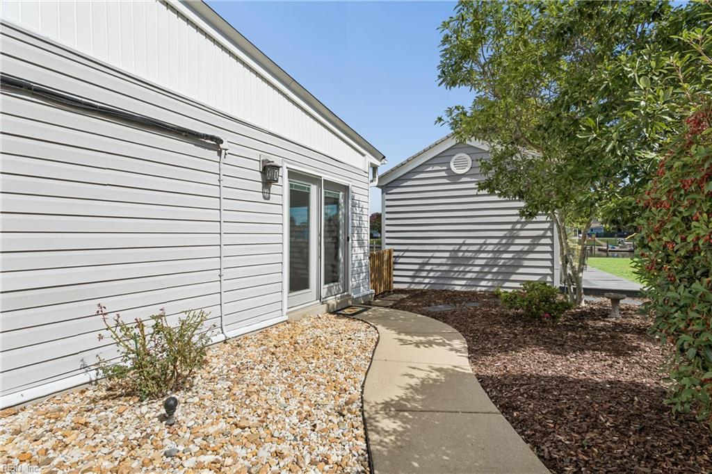 1705 Beach Rd Property Photo 34