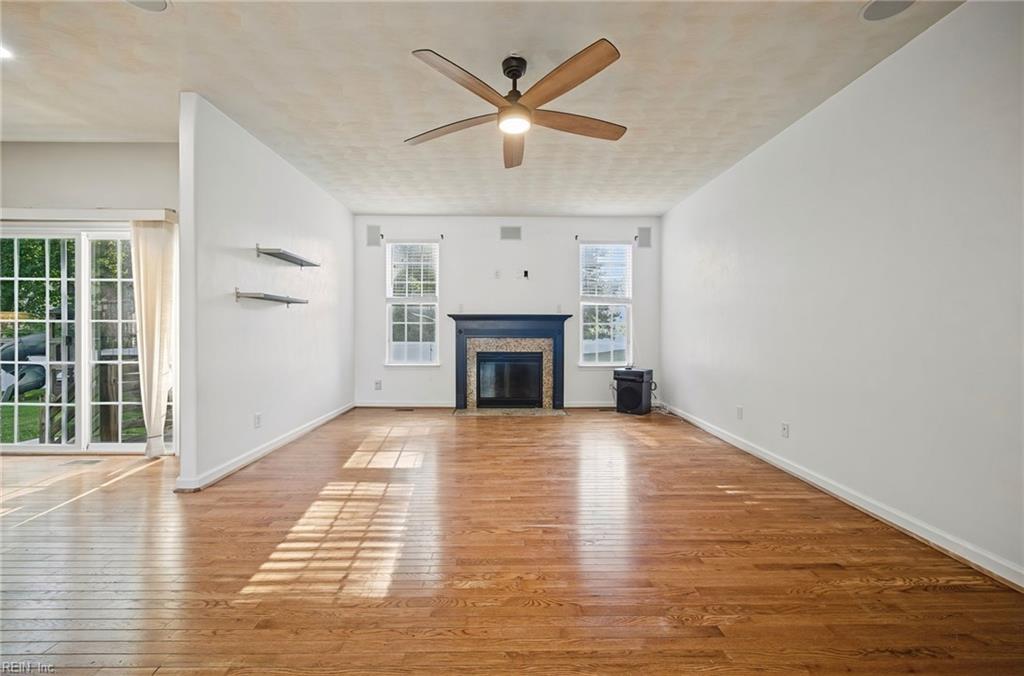 237 Castleberry Dr Property Photo 5