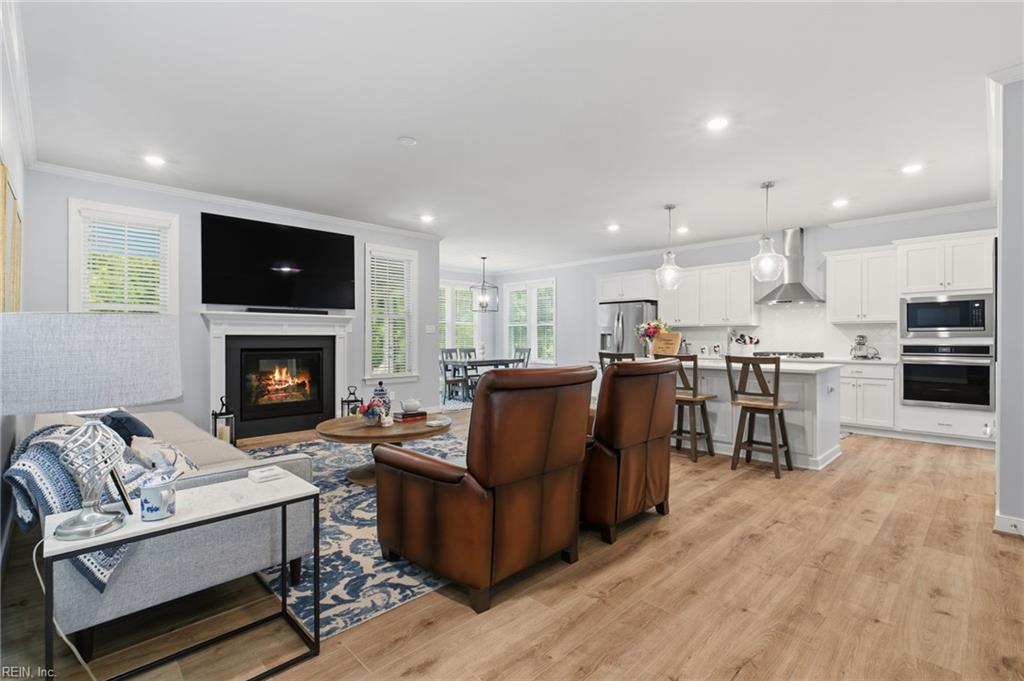 8625 Terroir Ln Property Photo 7