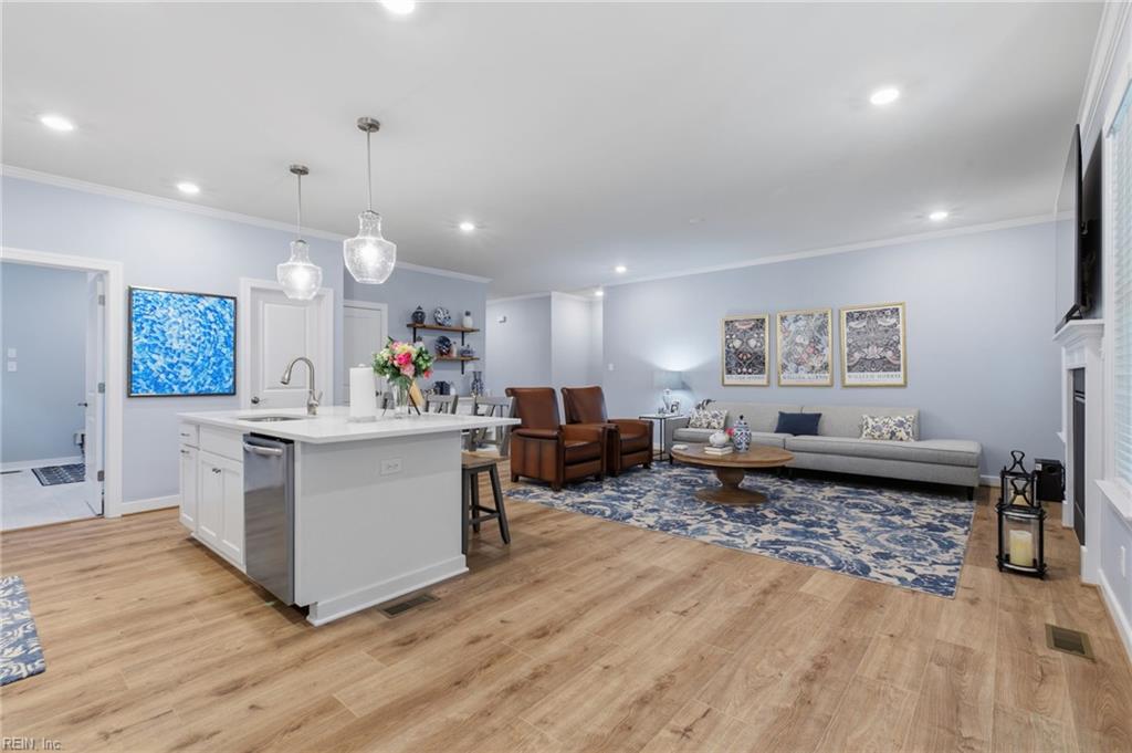 8625 Terroir Ln Property Photo 10