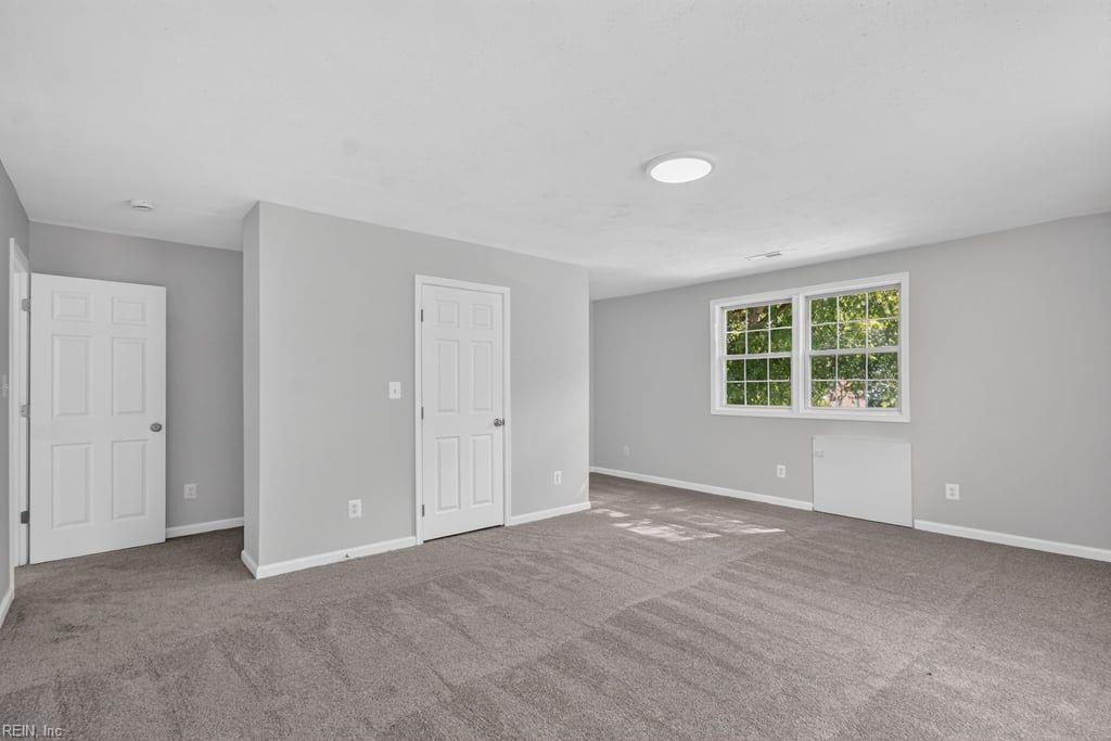 1337 Walnut Ave Property Photo 19