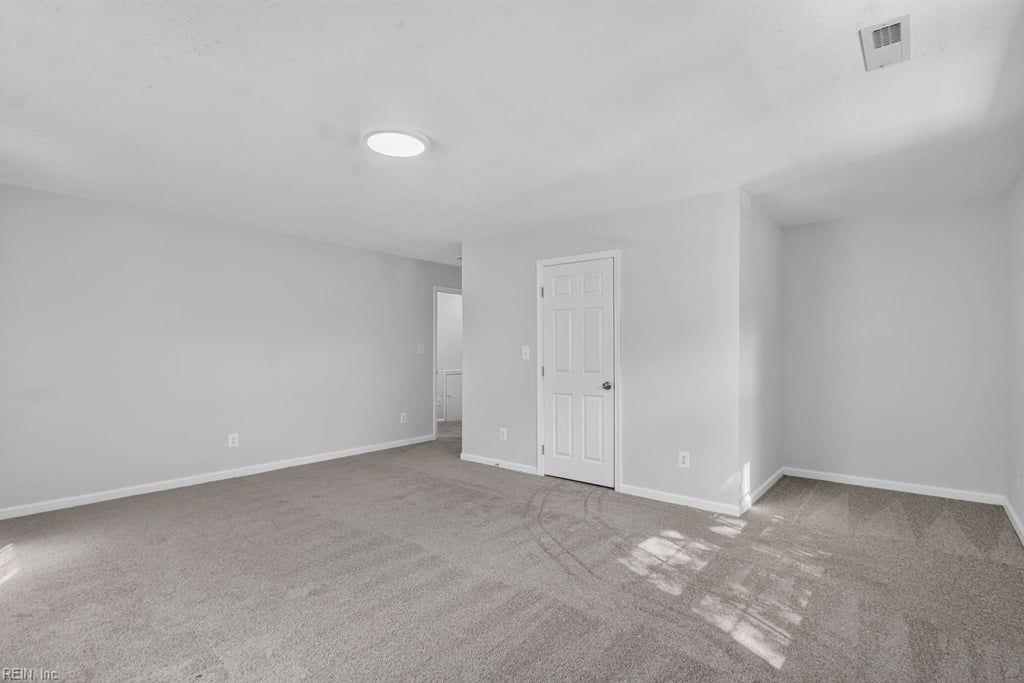 1337 Walnut Ave Property Photo 20
