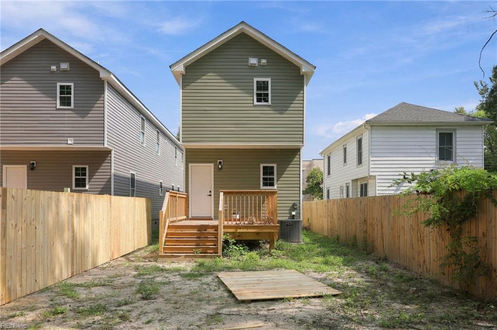 211 Claremont Ave Property Photo 15