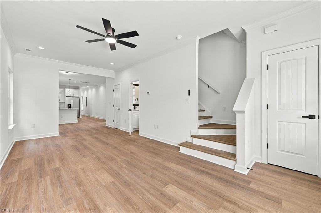 213 Claremont Ave Property Photo 6
