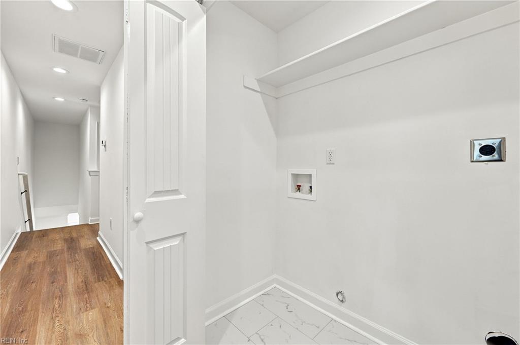 213 Claremont Ave Property Photo 26