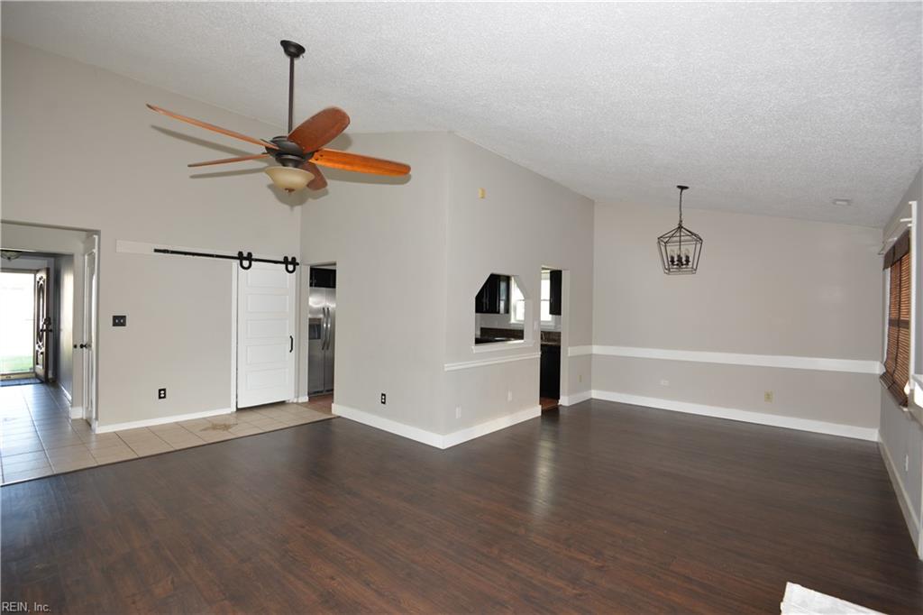 1269 Brahms Dr Property Photo 8