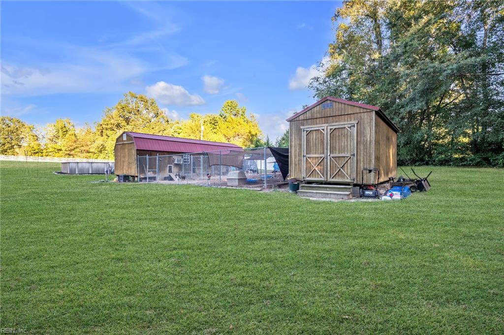 8922 E Colonial Trl Property Photo 33