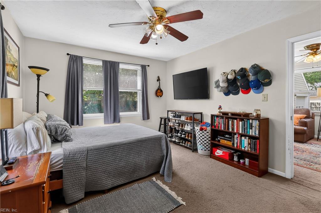 1643 Croyden Rd Property Photo 20