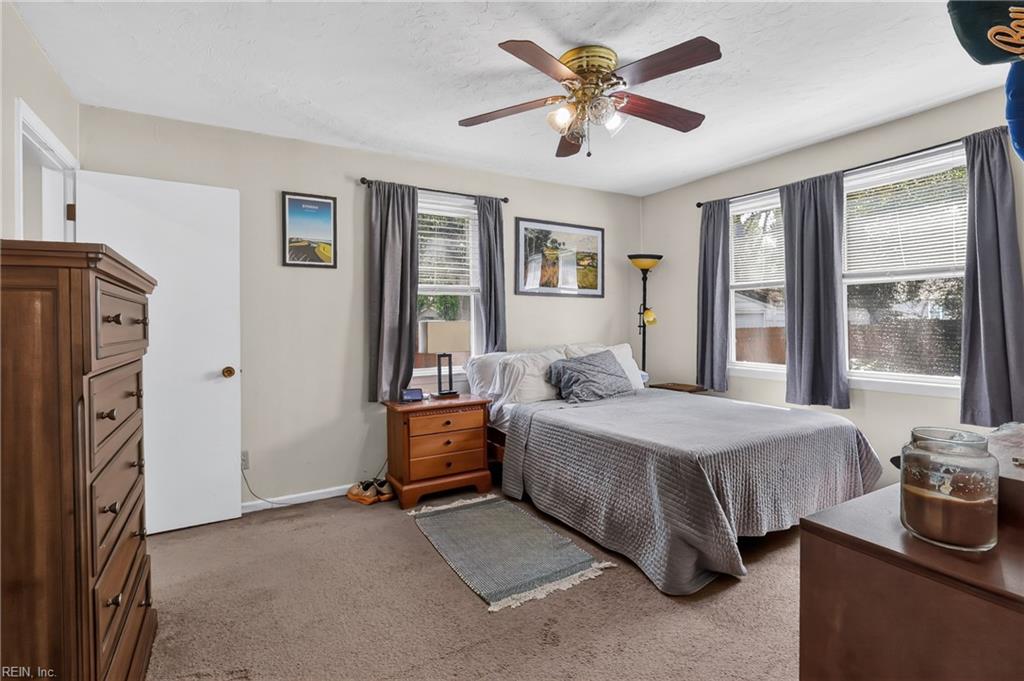 1643 Croyden Rd Property Photo 21