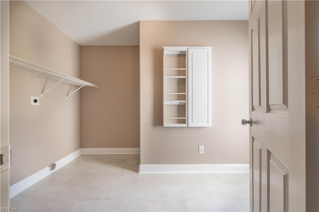 1017 Stratem Ct Property Photo 35