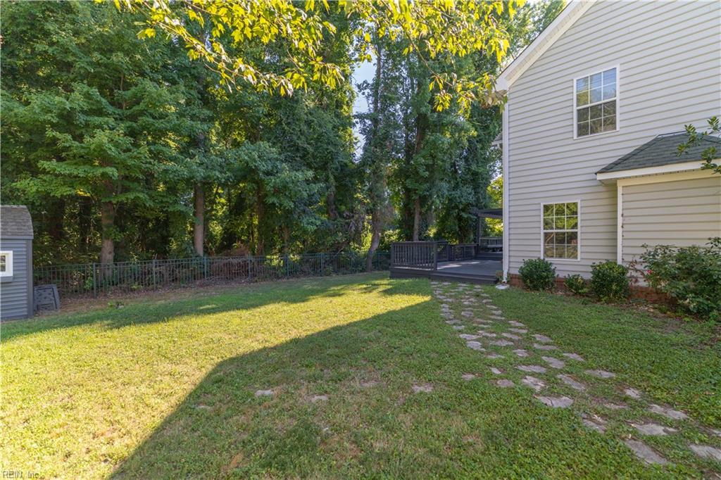 1017 Stratem Ct Property Photo 47