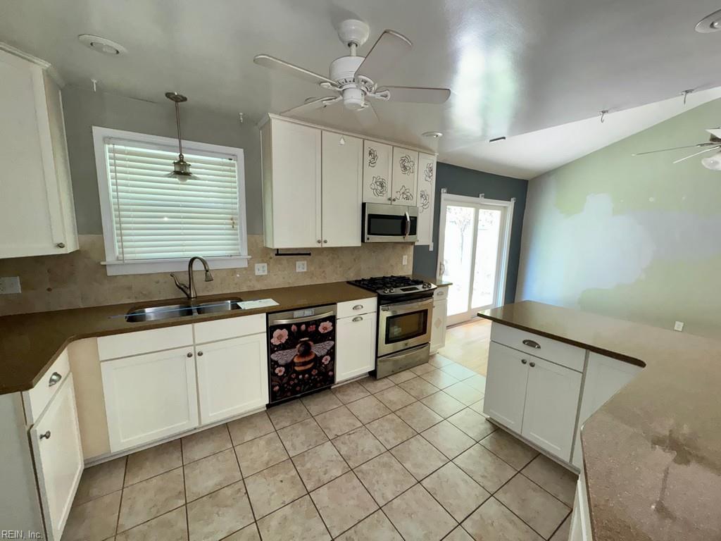 8333 Capeview Ave Property Photo 6
