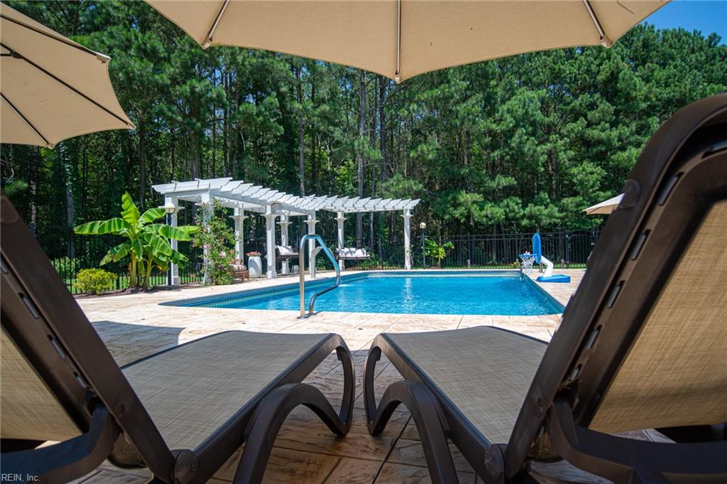 4435 Jone Cove Dr Property Photo 46
