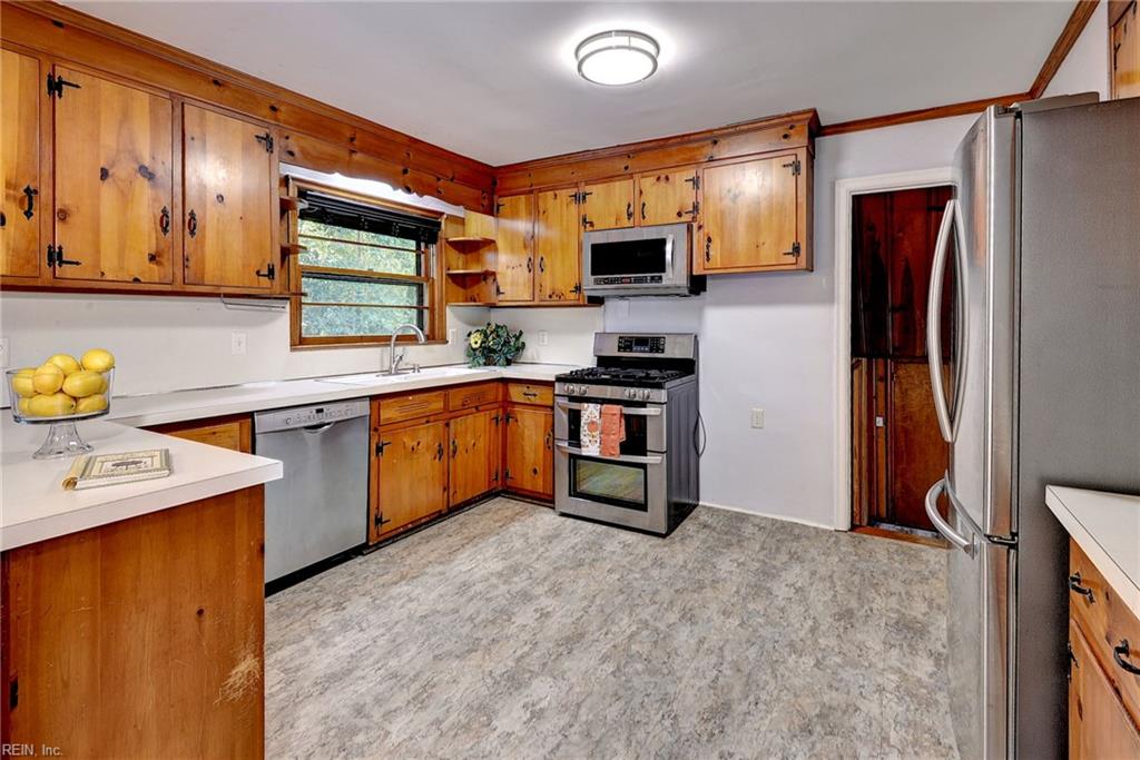 86 Normandy Ln Property Photo 10