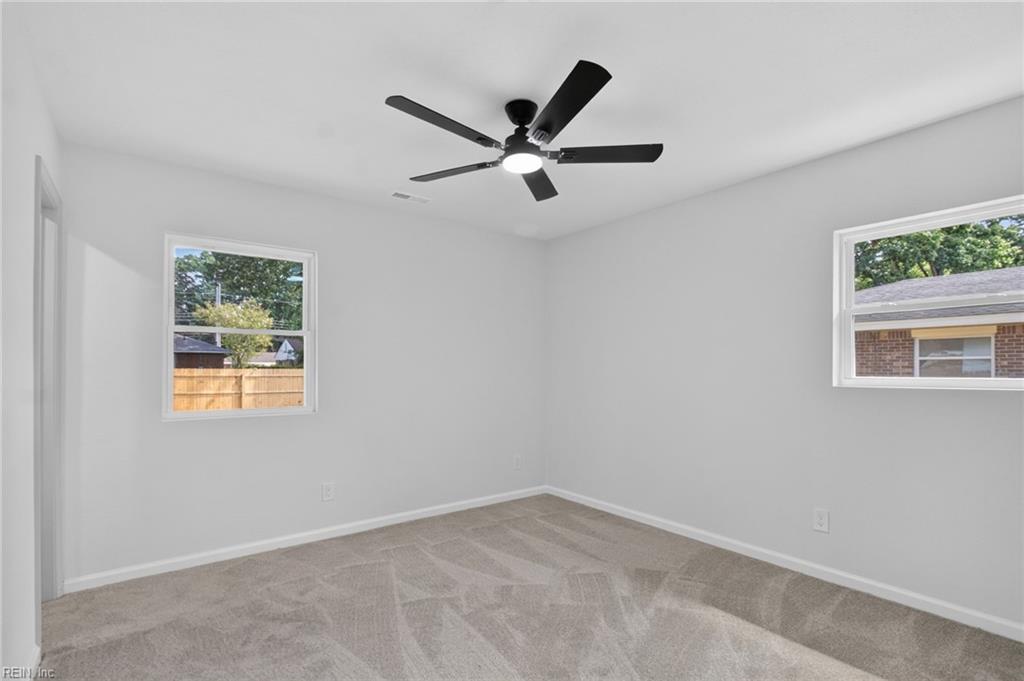 412 Southgate Ave Property Photo 16