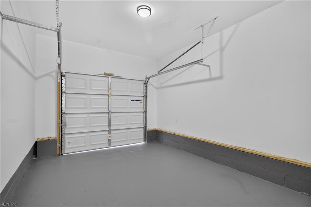 412 Southgate Ave Property Photo 23