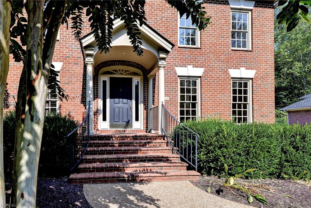 124 Richmond Hill Ct Property Photo 3