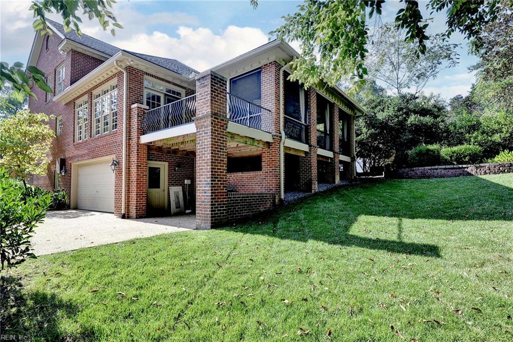 124 Richmond Hill Ct Property Photo 7