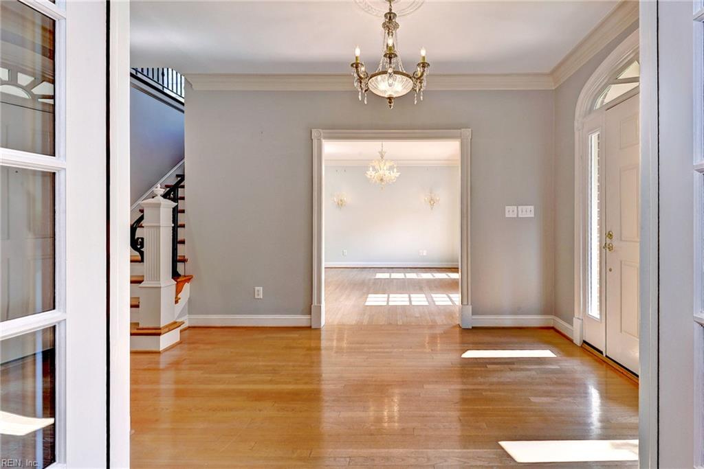 124 Richmond Hill Ct Property Photo 10