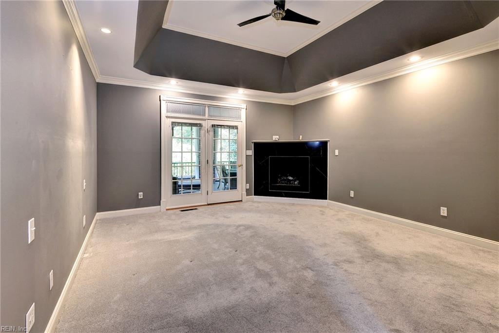 124 Richmond Hill Ct Property Photo 32
