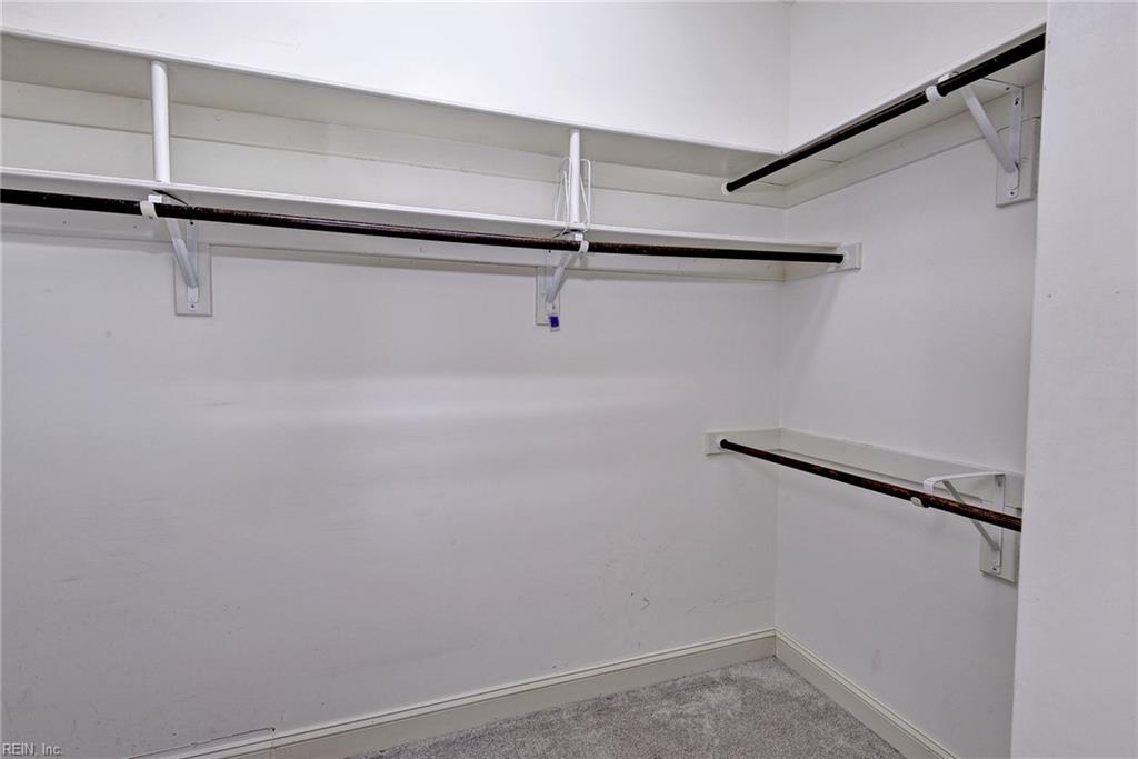 124 Richmond Hill Ct Property Photo 36