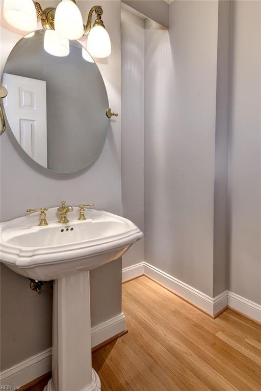 124 Richmond Hill Ct Property Photo 37