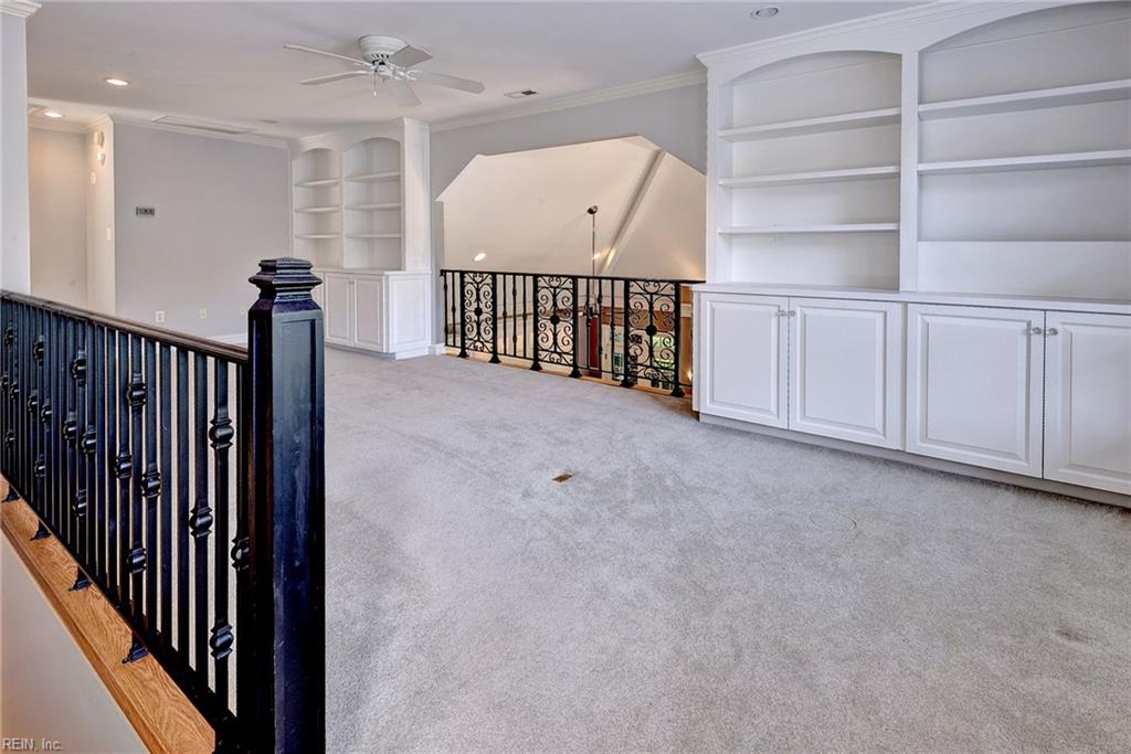 124 Richmond Hill Ct Property Photo 39