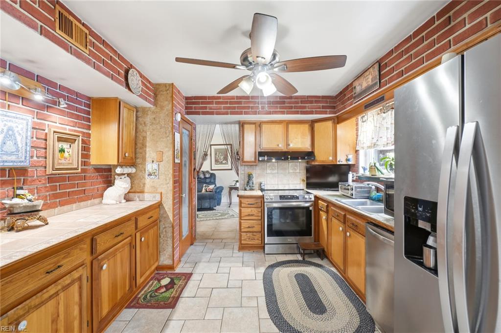 4216 Westchester Cir Property Photo 17