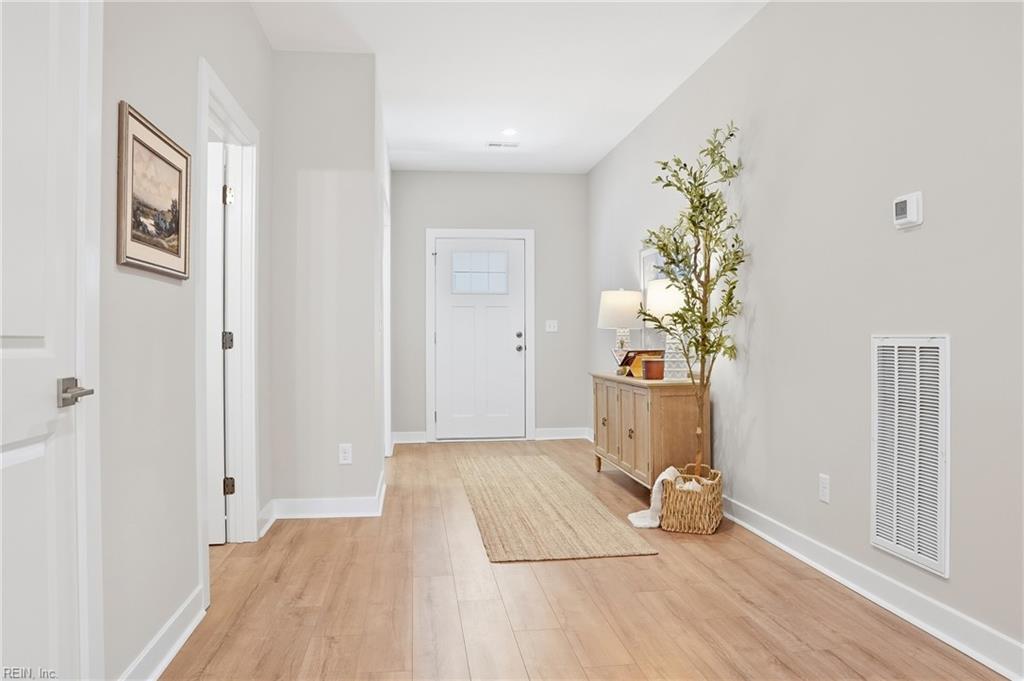 8819 Semmes Ave Property Photo 17