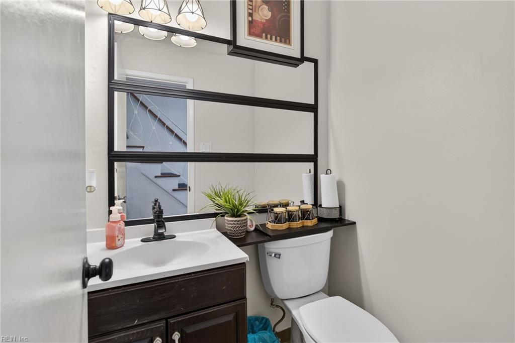 5328 Sir Barton Dr Property Photo 24