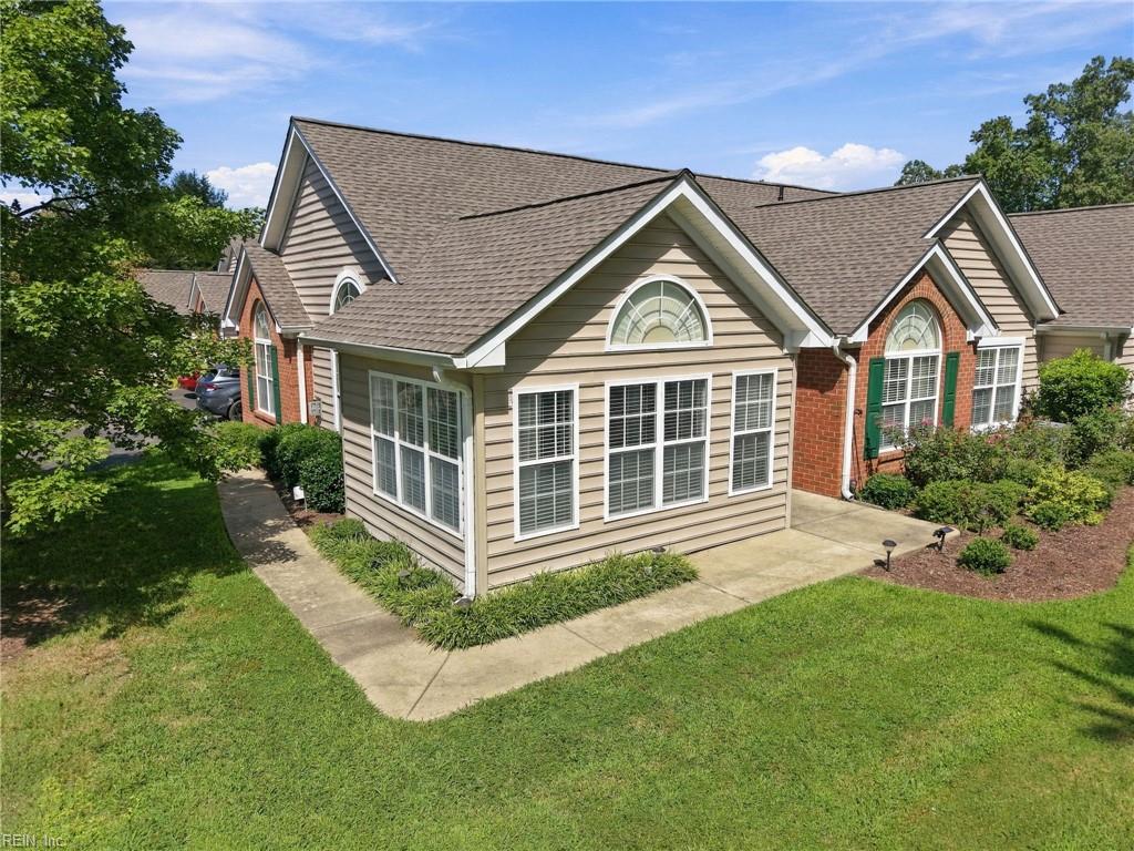 318 Ginger Loop Property Photo 1