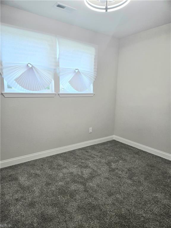 100 Alice St Property Photo 17