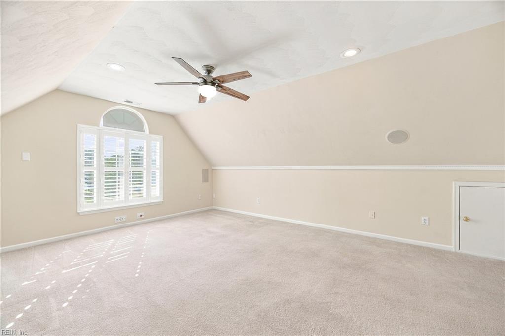 2612 Majesty Ln Property Photo 38
